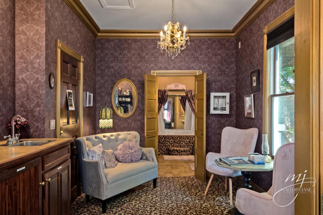 The 1883 Peabody House Bed & Breakfast ユリーカ・スプリングス エクステリア 写真