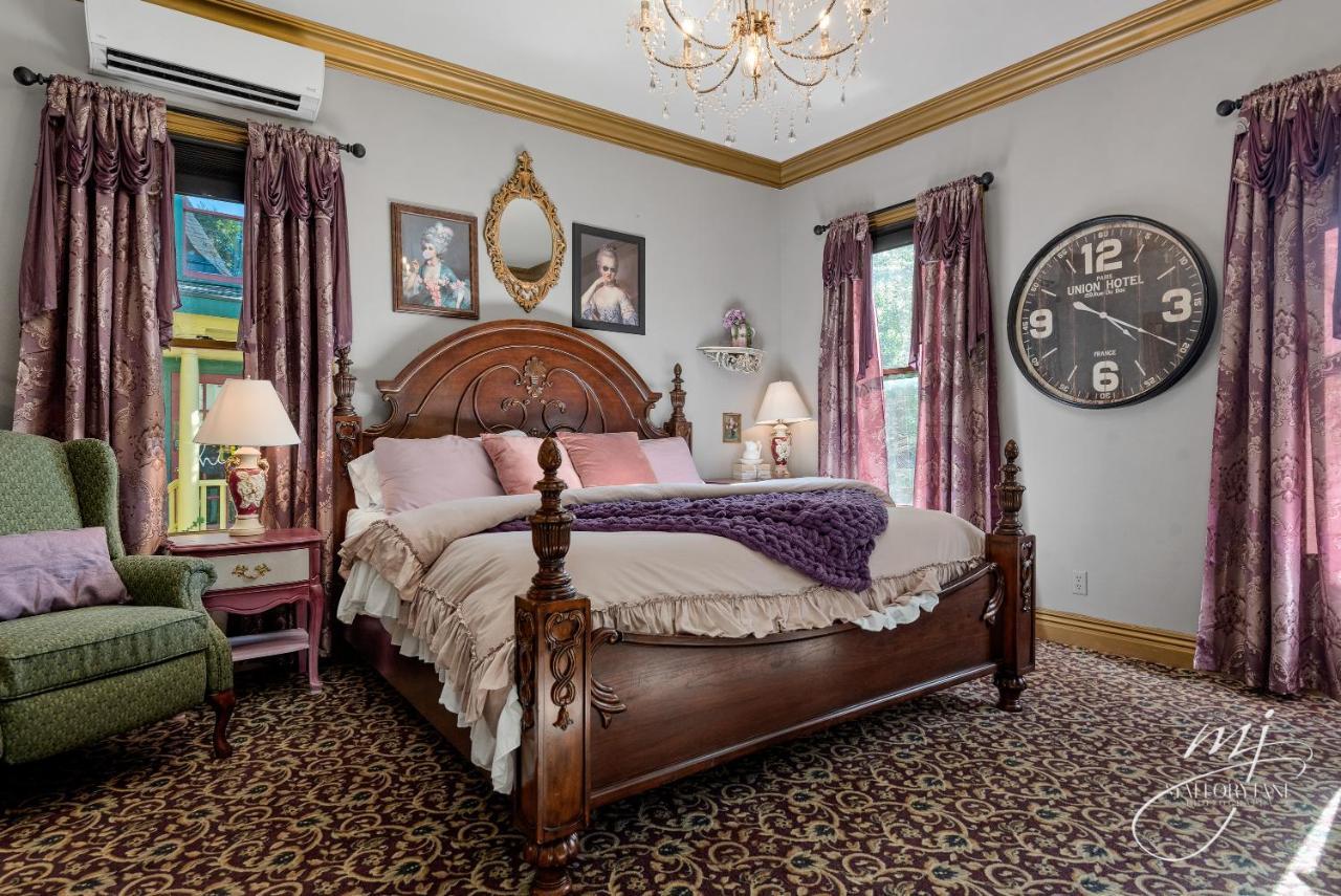The 1883 Peabody House Bed & Breakfast ユリーカ・スプリングス エクステリア 写真